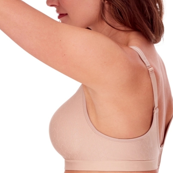 Bali nude comfort Revolution wire free bra size 38D - Picture 8 of 8